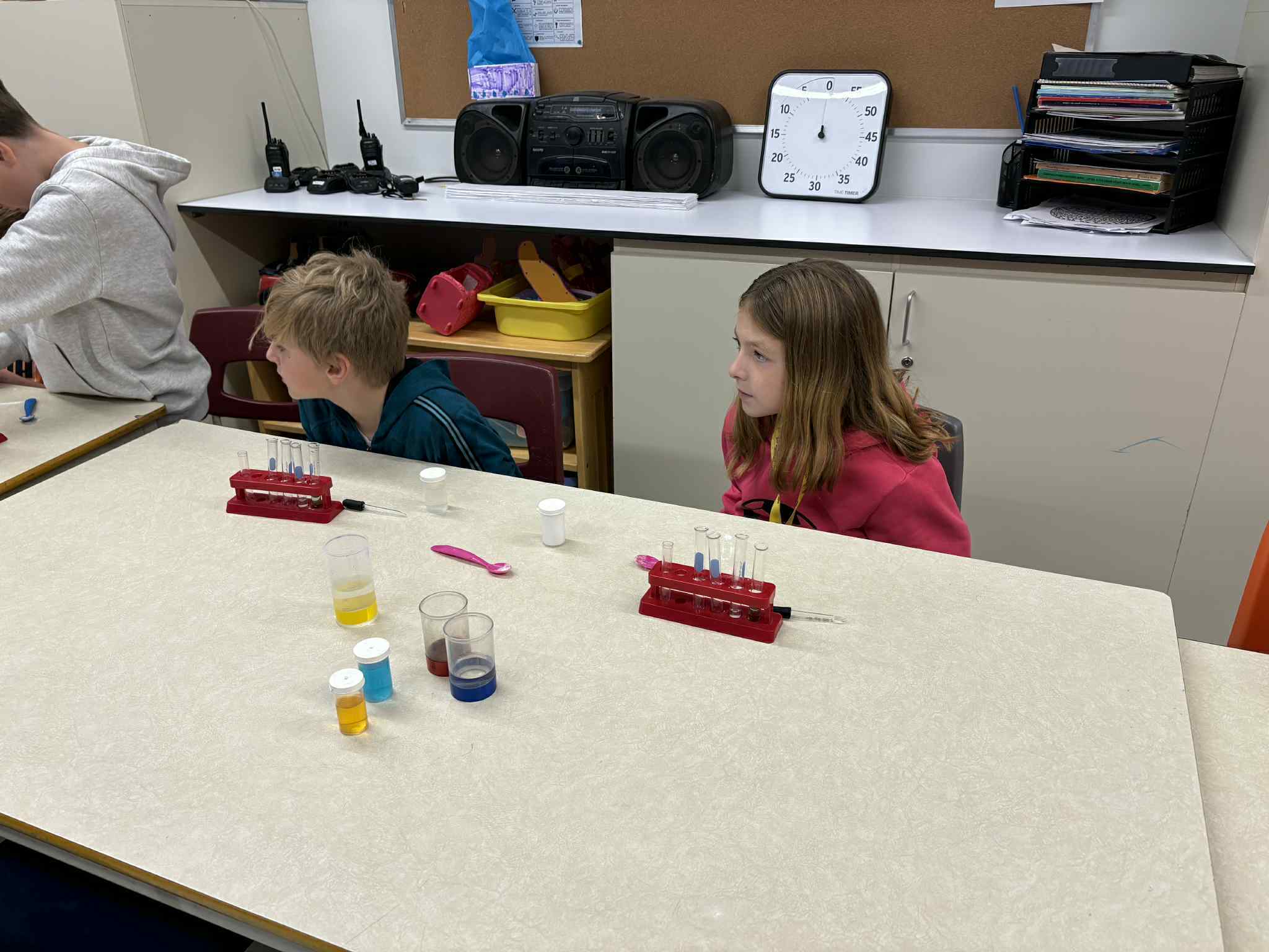 Att R38 NPMIIV Iq Gj N43ump D5 5 Q6akq UIS Xd KV Hoi Uv MN4